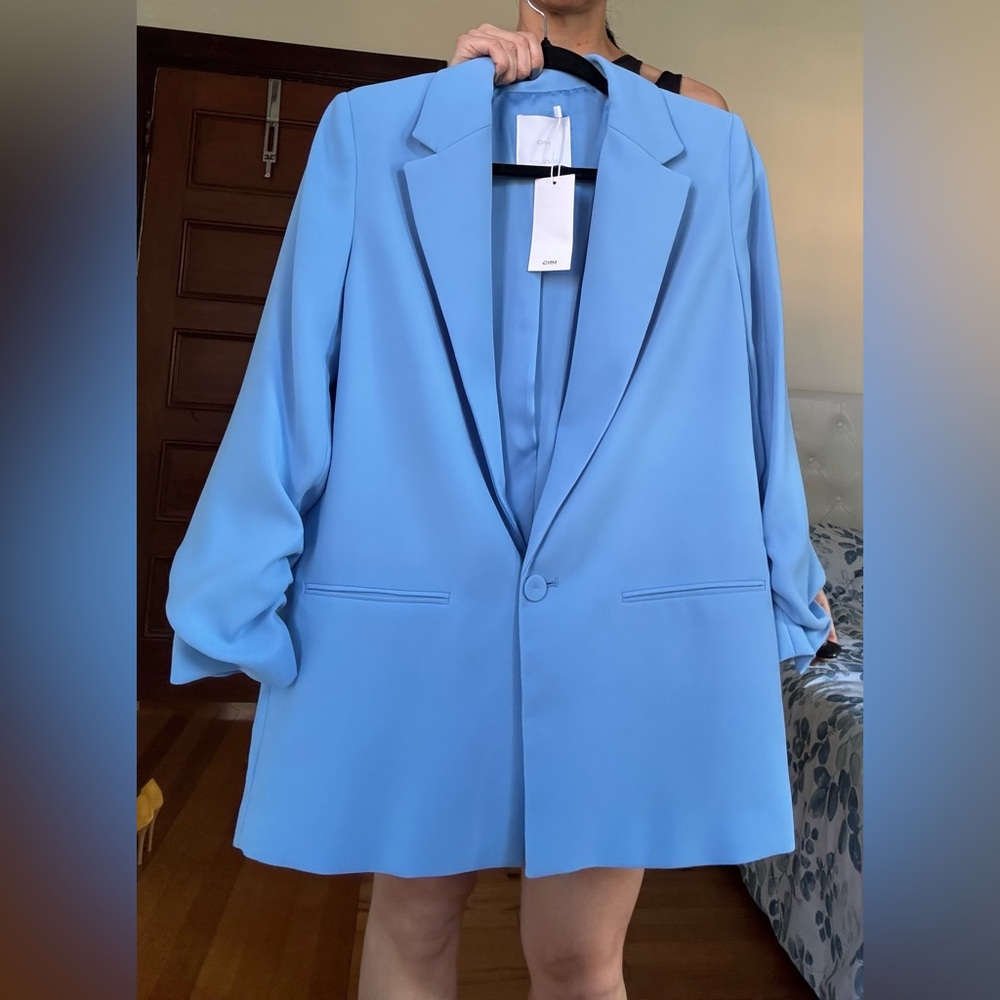 Elegant Blue Women's Blazer